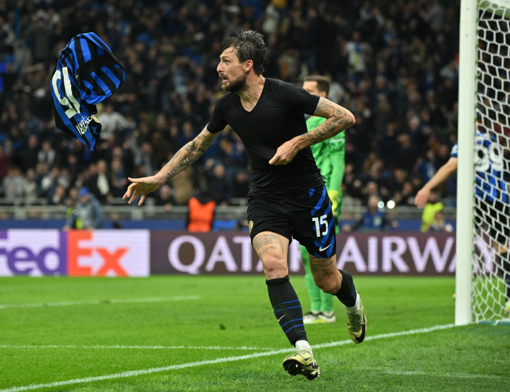 波拉斯队作 波拉斯队作