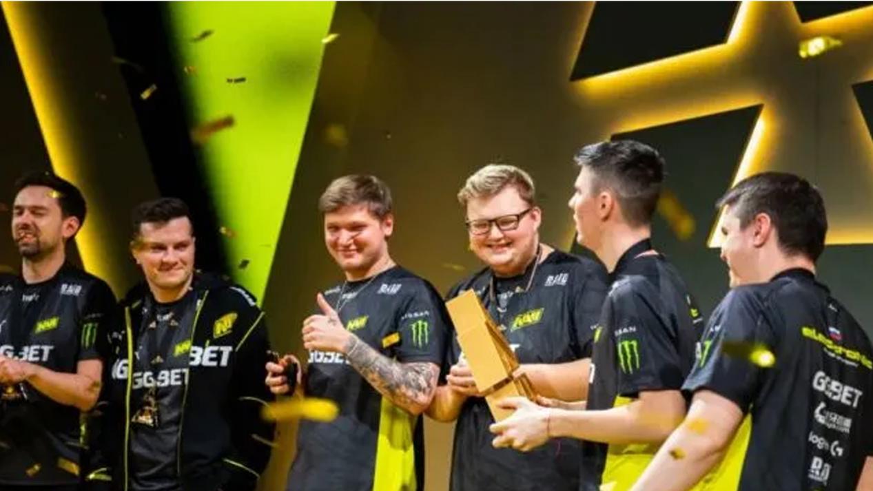 比赛奠定良 比赛奠定良