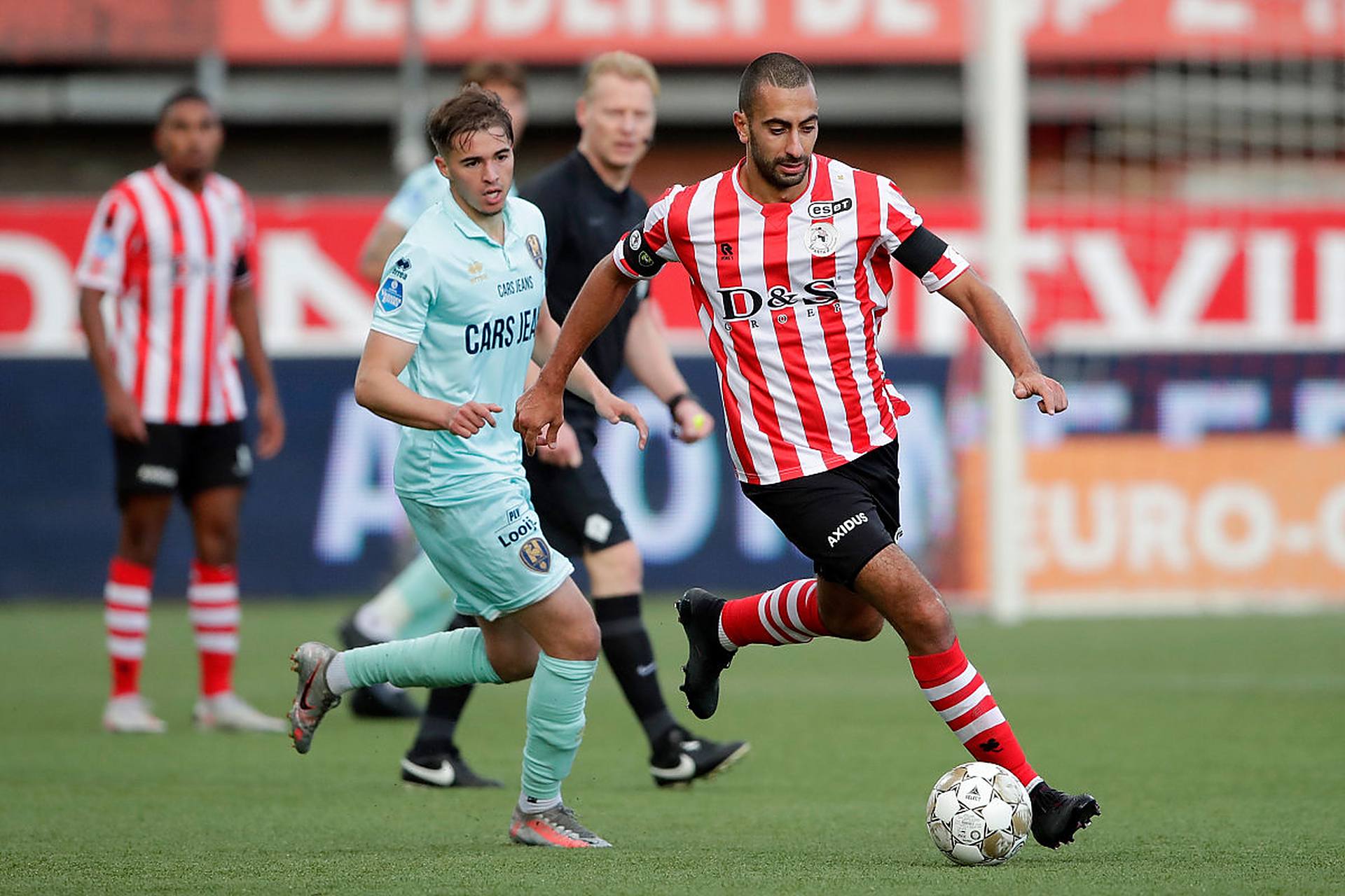 吹罚点球 吹罚点球