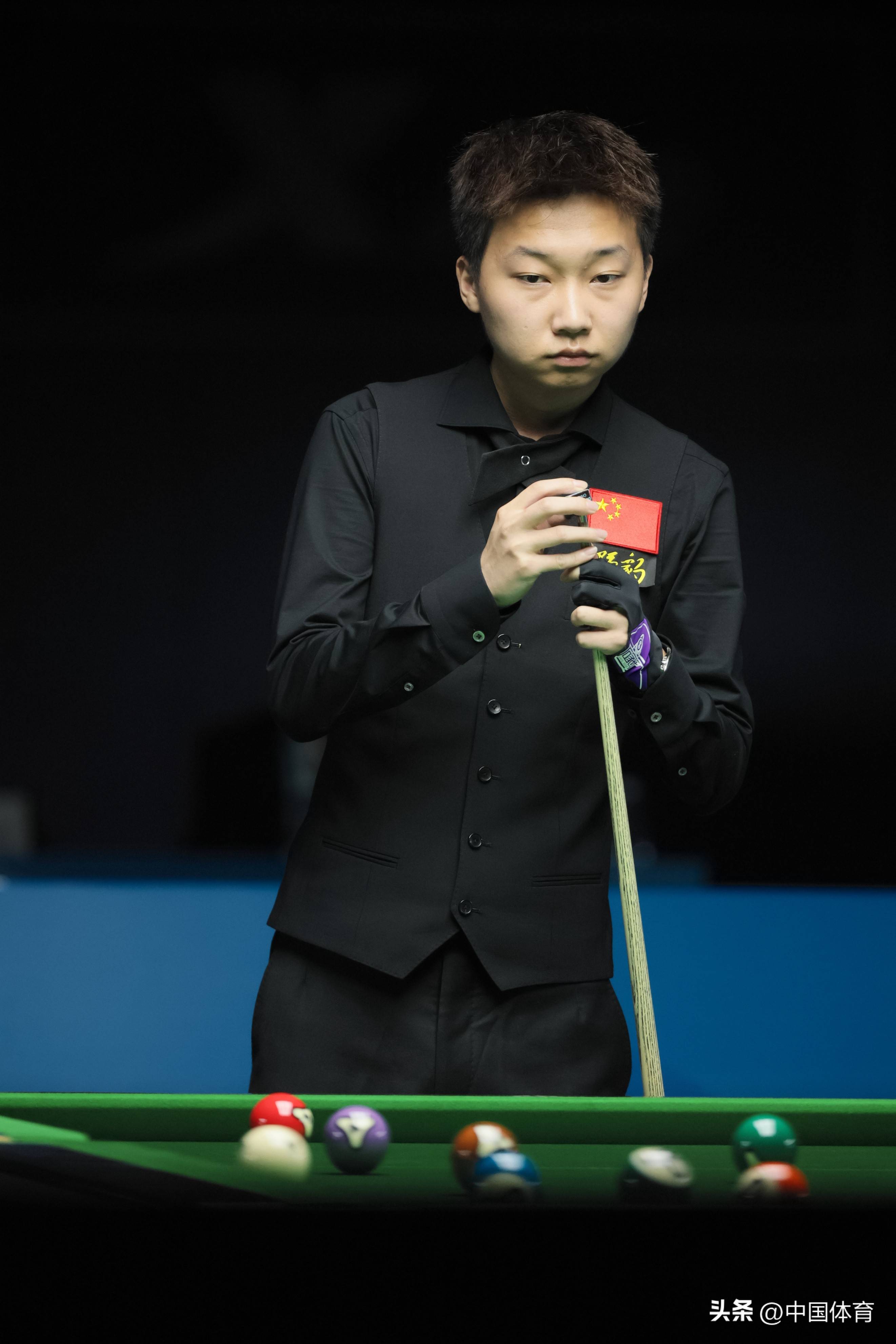 欢呼像海潮 欢呼像海潮